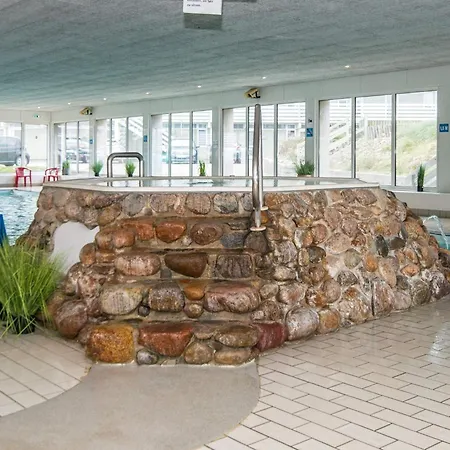 펜션 Holiday In A Holiday Park In *